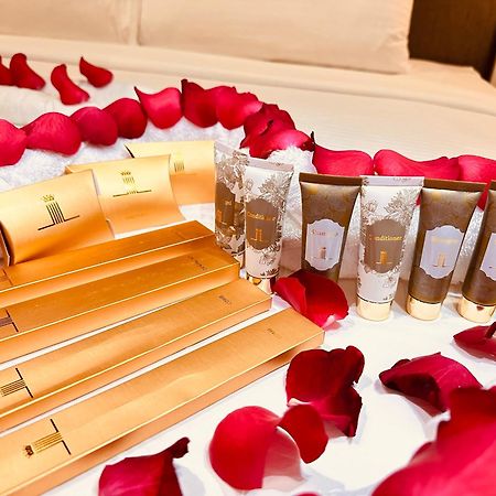 Crown Suites Tropicana Klcc Kuala Lumpur City Center Экстерьер фото