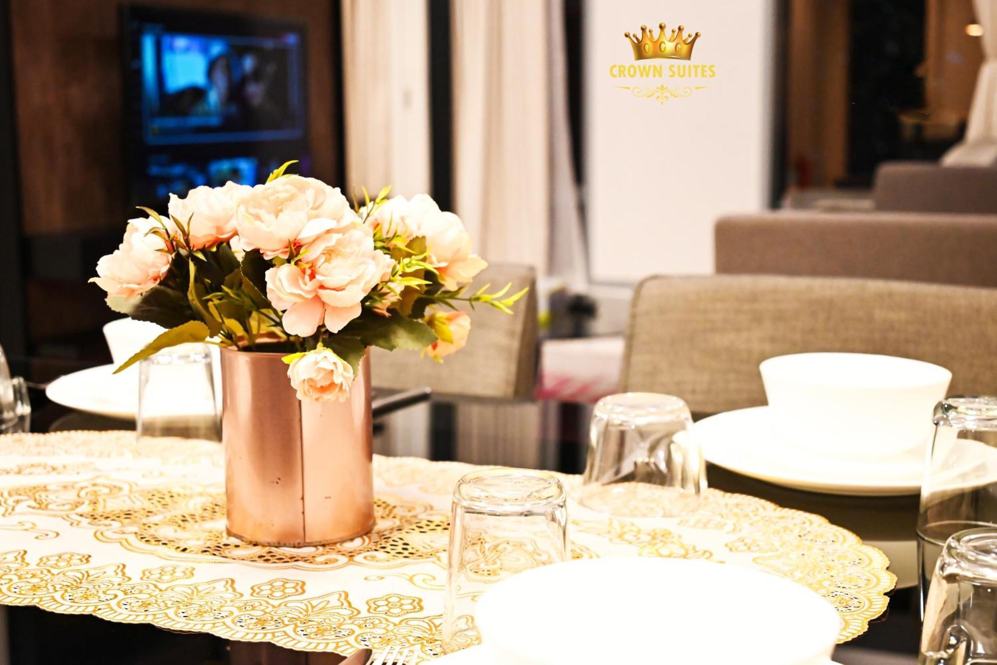 Crown Suites Tropicana Klcc Kuala Lumpur City Center Экстерьер фото