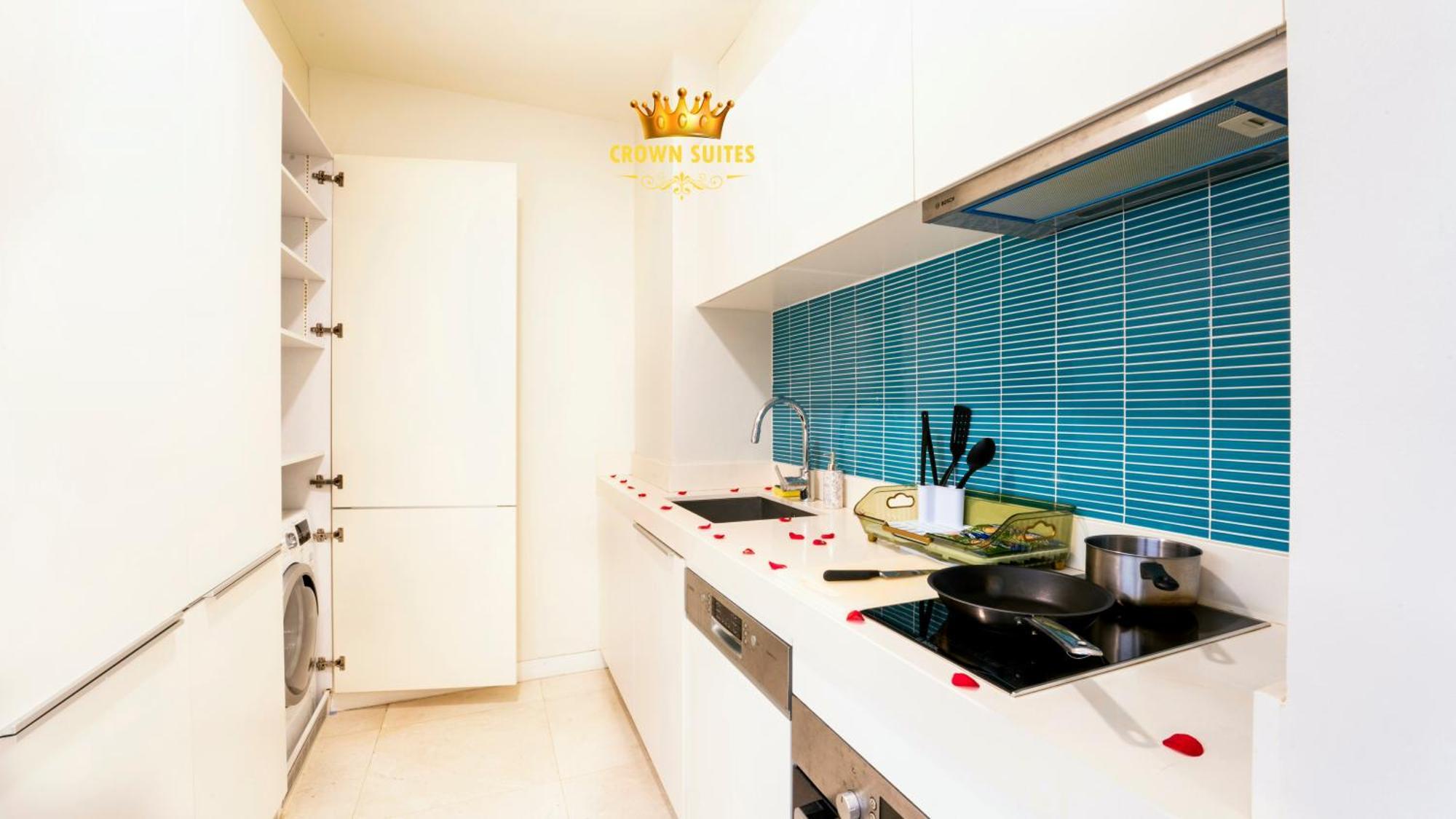 Crown Suites Tropicana Klcc Kuala Lumpur City Center Экстерьер фото